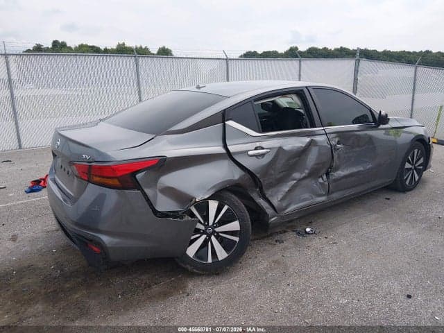 2022 NISSAN ALTIMA SV FWD 4