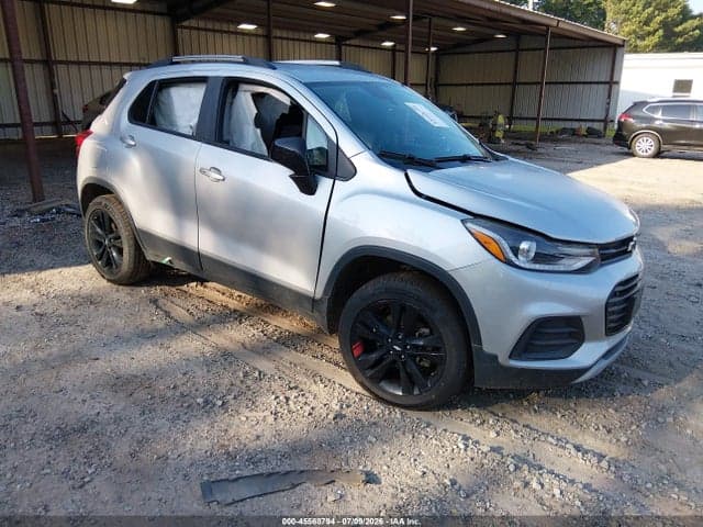 2021 CHEVROLET TRAX AWD LT 1