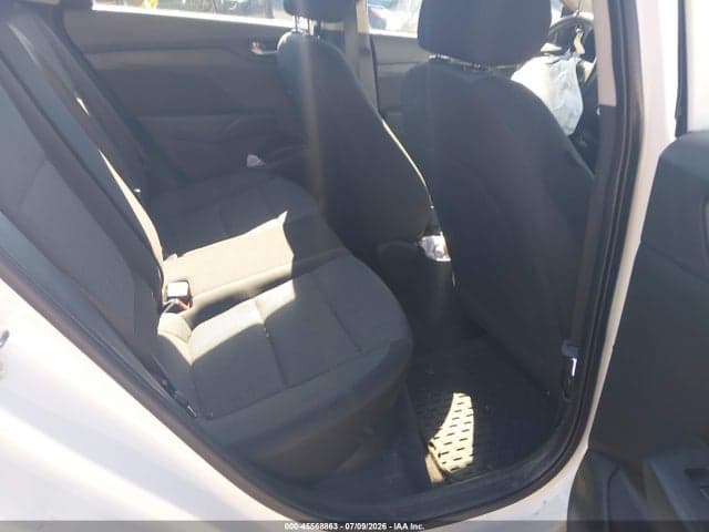 2021 HYUNDAI ACCENT SE 8