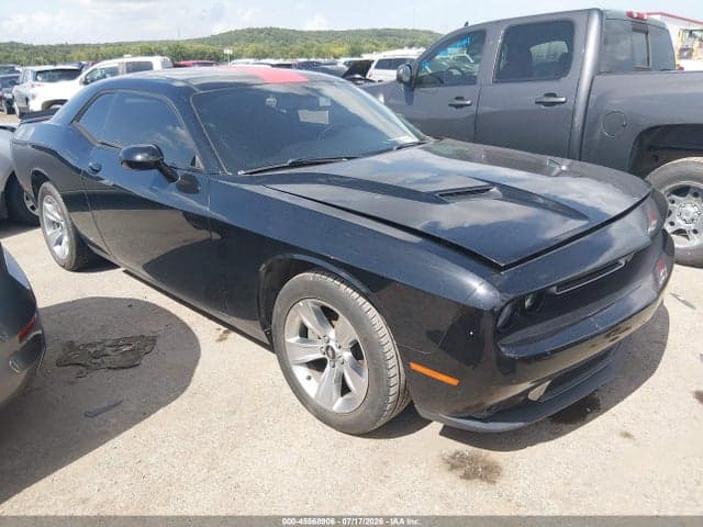 2018 DODGE CHALLENGER SXT 1