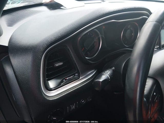 2018 DODGE CHALLENGER SXT 7