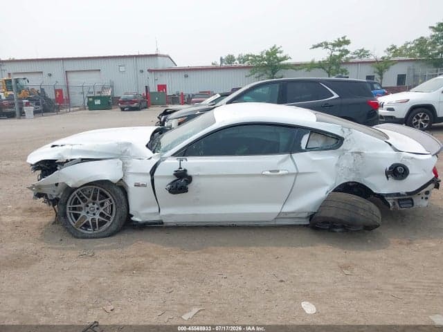 2017 FORD MUSTANG GT PREMIUM 13