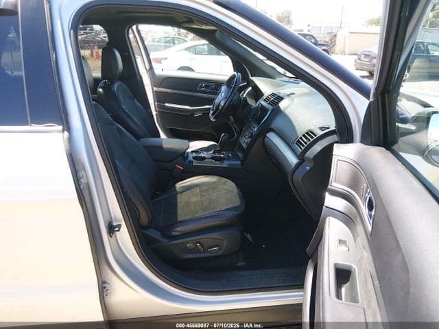 2018 FORD EXPLORER XLT 5