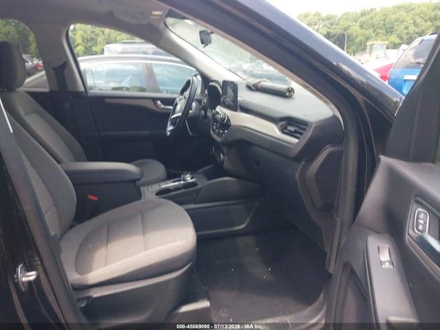 2021 FORD ESCAPE SE 5