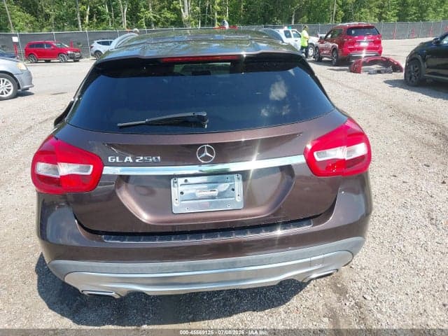2017 MERCEDES-BENZ GLA 250 17