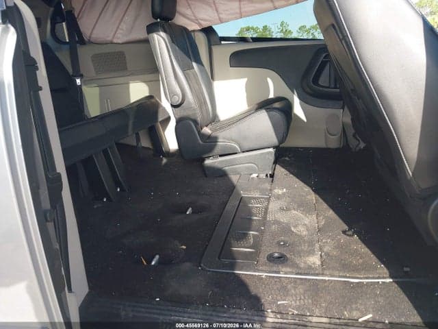2017 DODGE GRAND CARAVAN SXT 8
