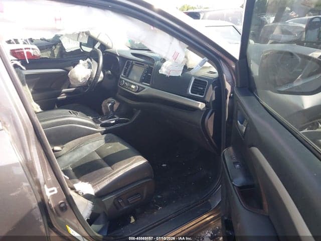 2018 TOYOTA HIGHLANDER XLE 5