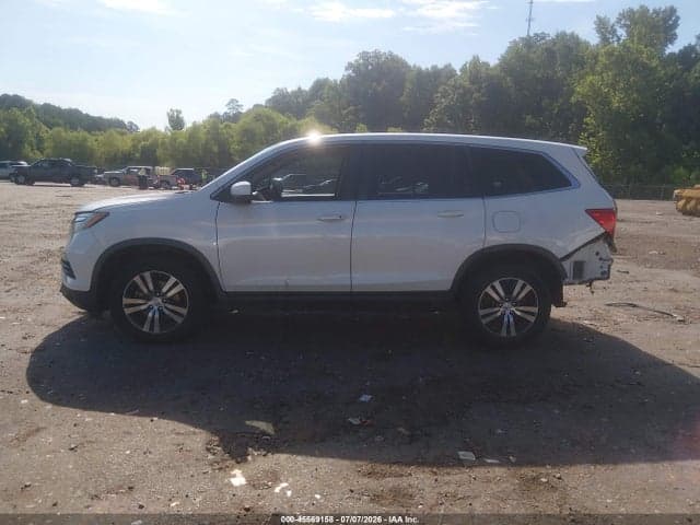 2017 HONDA PILOT EX 15