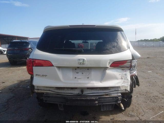 2017 HONDA PILOT EX 17