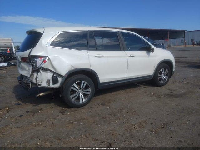2017 HONDA PILOT EX 4