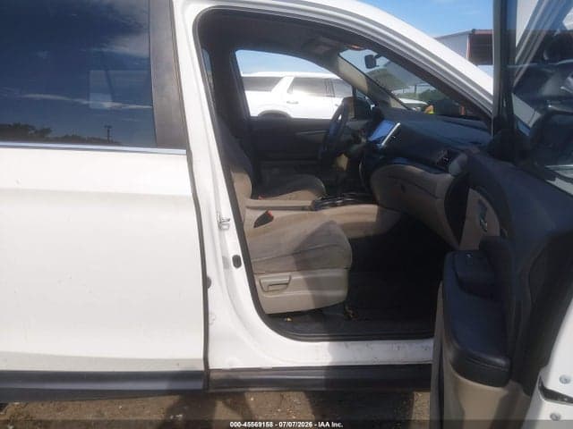 2017 HONDA PILOT EX 5
