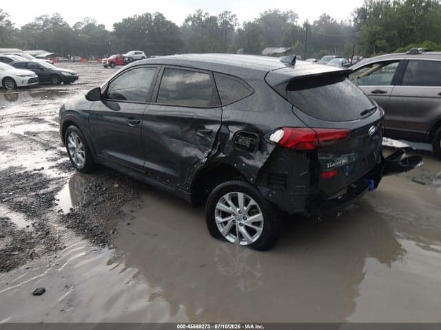 2021 HYUNDAI TUCSON SE 3