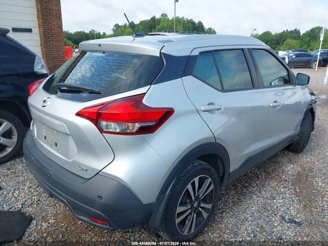 2020 NISSAN KICKS SV XTRONIC CVT 4