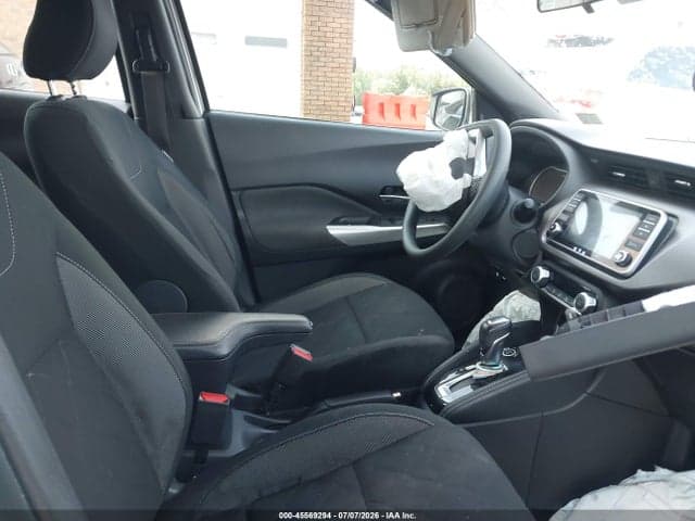 2020 NISSAN KICKS SV XTRONIC CVT 5