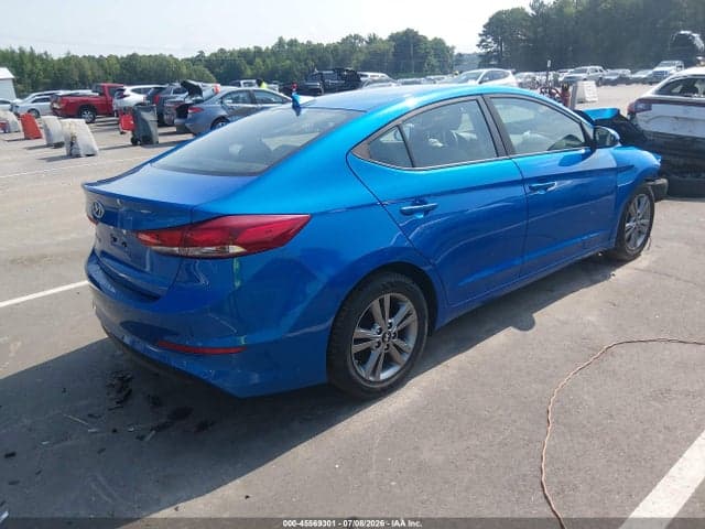 2017 HYUNDAI ELANTRA SE 4