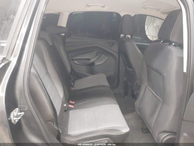 2017 FORD ESCAPE S 8