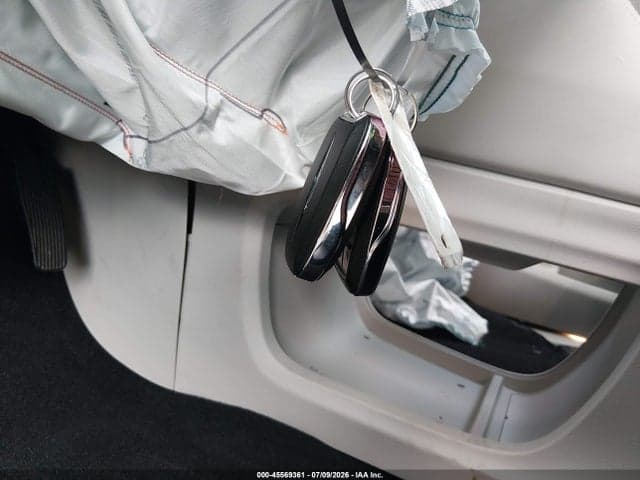 2022 CHRYSLER PACIFICA HYBRID LIMITED 11