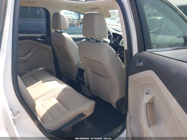 2017 FORD ESCAPE TITANIUM 8