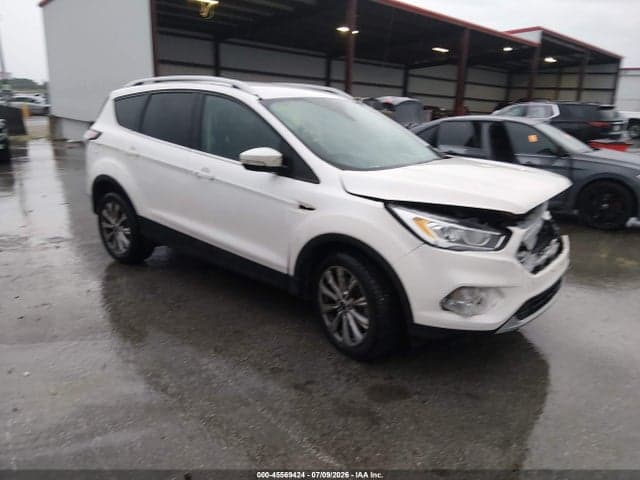 2017 FORD ESCAPE TITANIUM 1