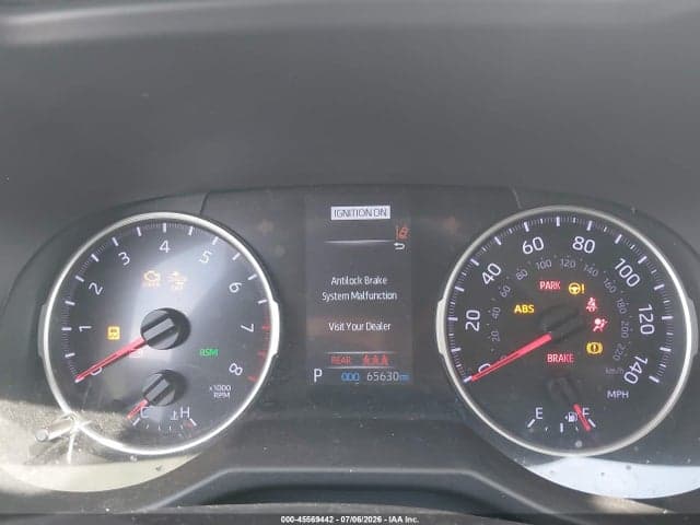 2020 TOYOTA RAV4 XLE 7