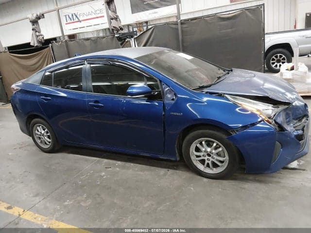 2018 TOYOTA PRIUS THREE 13