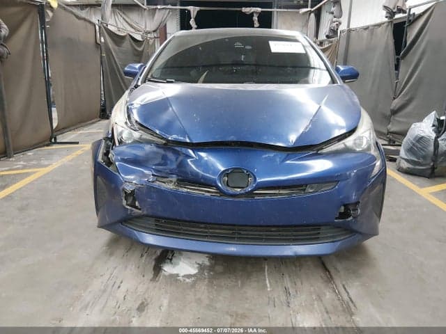 2018 TOYOTA PRIUS THREE 6