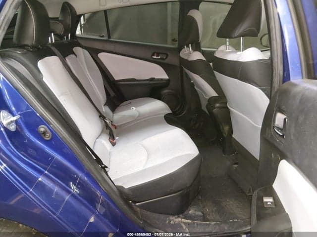 2018 TOYOTA PRIUS THREE 8