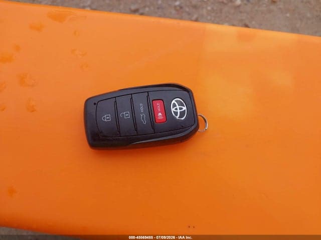 2025 TOYOTA COROLLA SE 11