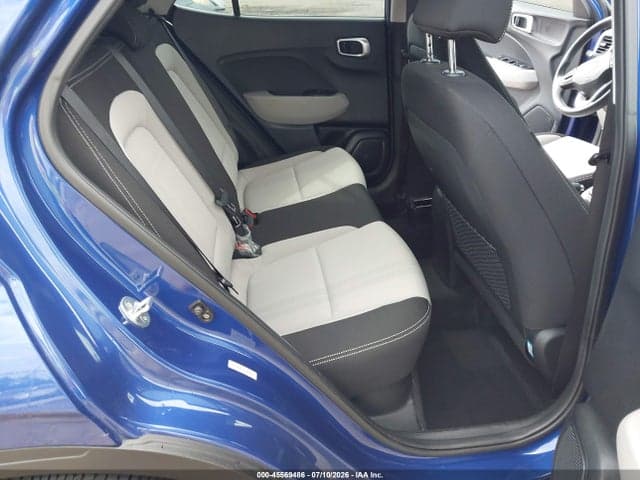 2020 HYUNDAI VENUE SEL 8