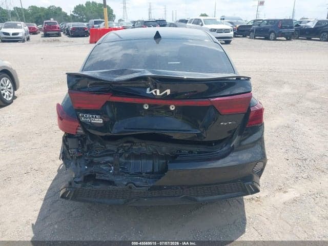 2023 KIA FORTE GT-LINE 6