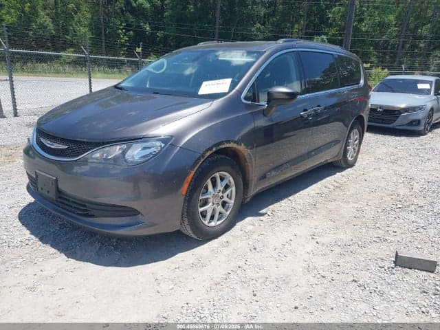 2020 CHRYSLER VOYAGER LXI 2