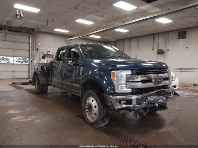 2017 FORD F-450 KING RANCH 1