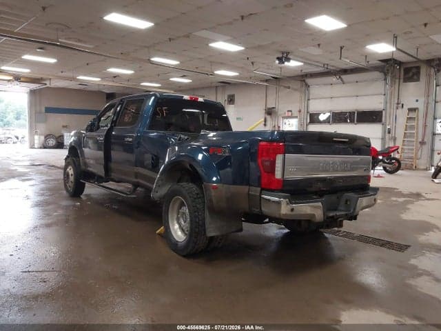 2017 FORD F-450 KING RANCH 3