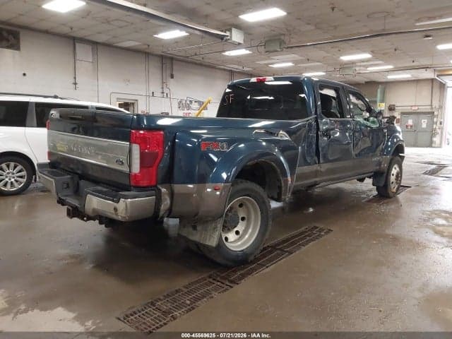 2017 FORD F-450 KING RANCH 4
