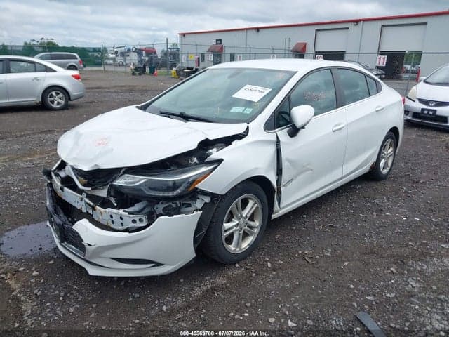 2017 CHEVROLET CRUZE LT AUTO 2