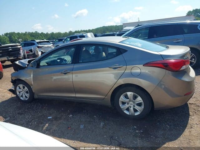 2016 HYUNDAI ELANTRA SE 14