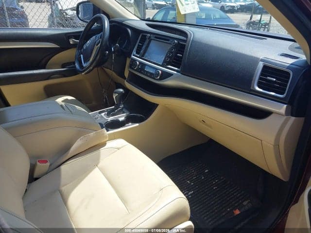 2018 TOYOTA HIGHLANDER XLE 5