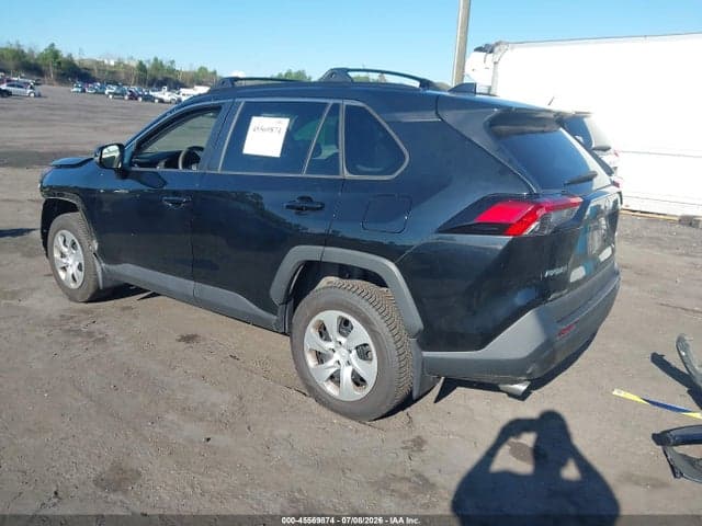 2020 TOYOTA RAV4 LE 3