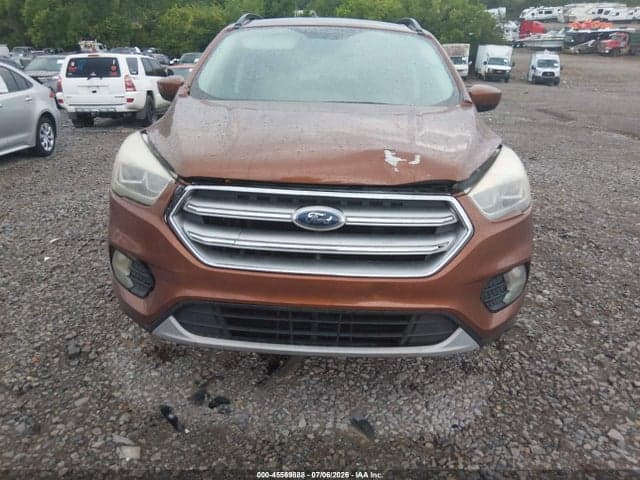 2017 FORD ESCAPE SE 6