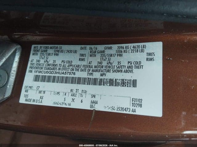 2017 FORD ESCAPE SE 9