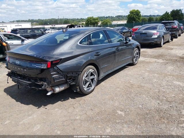 2026 HYUNDAI SONATA SEL SPORT 4