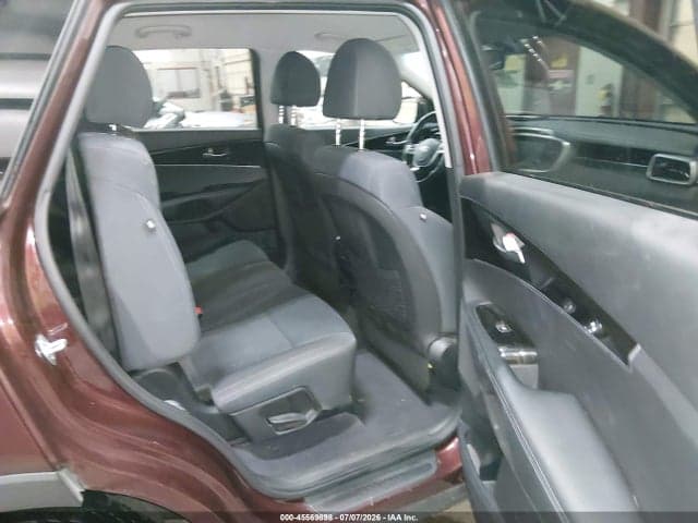 2019 KIA SORENTO 3.3L LX 8