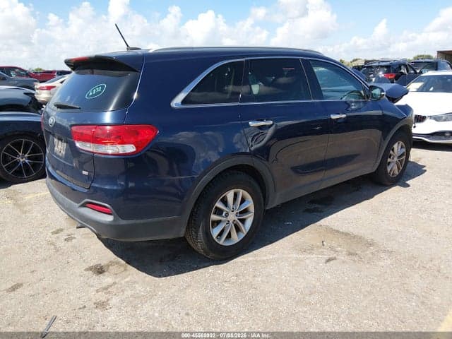 2017 KIA SORENTO 2.4L LX 4