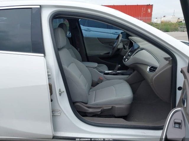 2018 CHEVROLET MALIBU LT 5