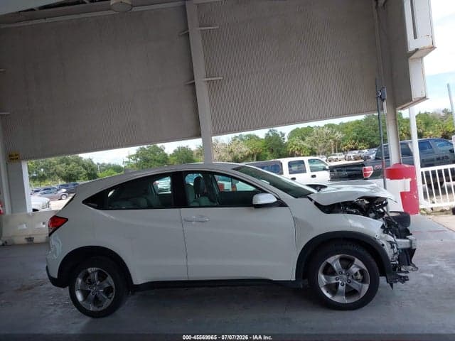 2022 HONDA HR-V 2WD LX 14