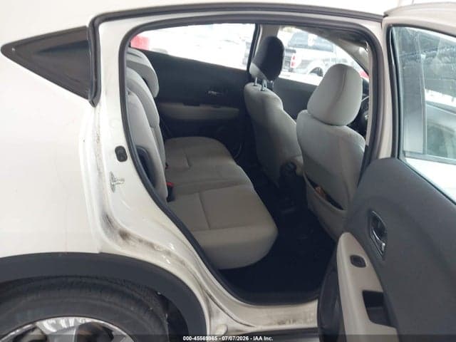 2022 HONDA HR-V 2WD LX 8
