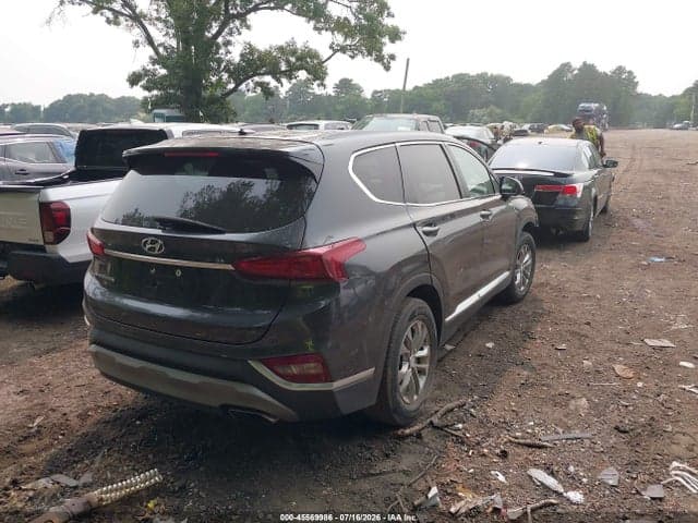 2020 HYUNDAI SANTA FE SE 4
