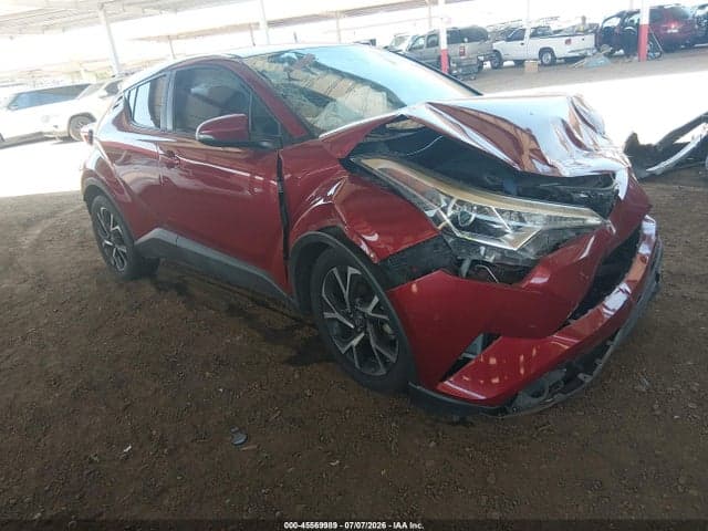 2018 TOYOTA C-HR XLE - 1