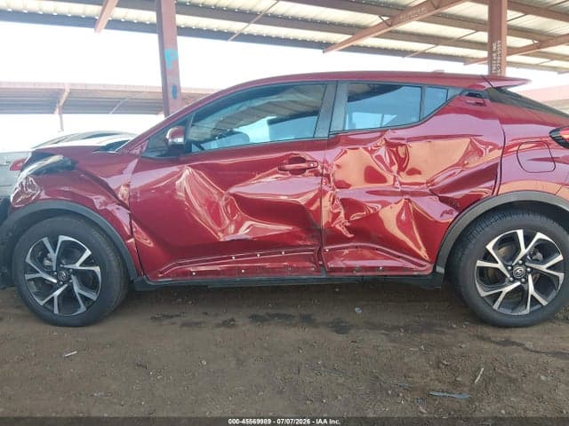2018 TOYOTA C-HR XLE 15