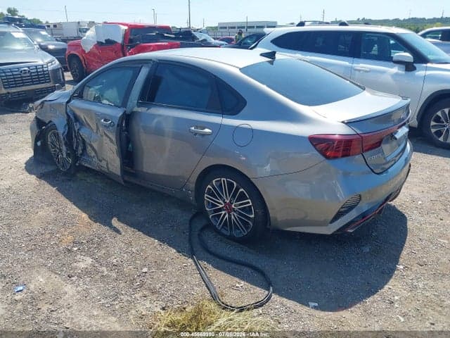 2022 KIA FORTE GT 3